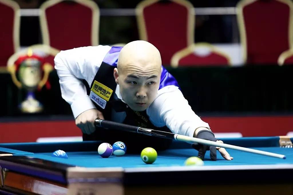 的训练和自 的训练和自