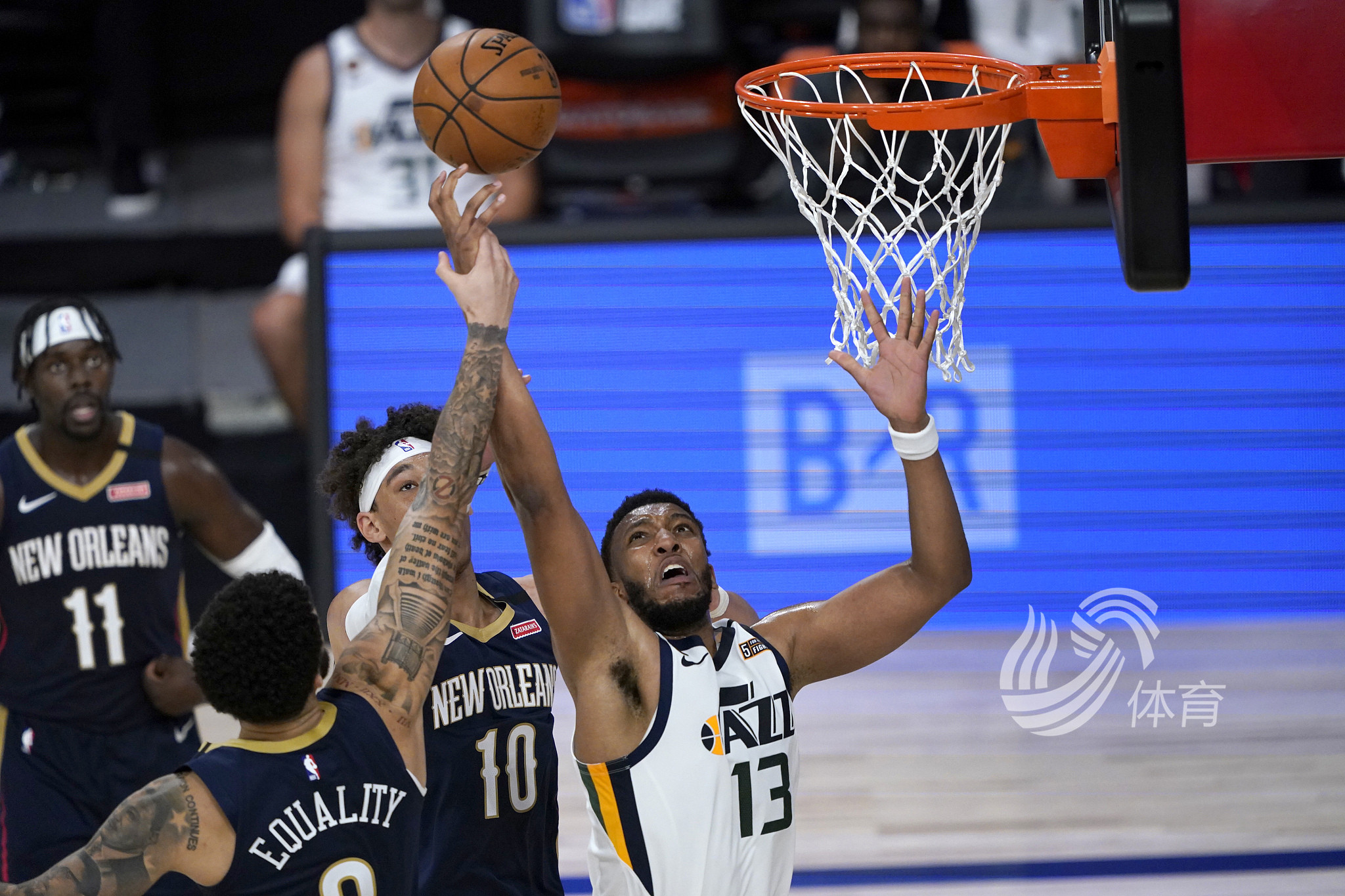 球不仅在于 球不仅在于