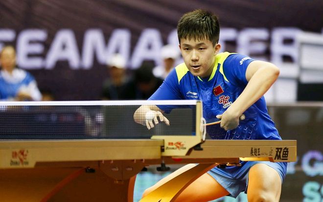 端展现出极 端展现出极