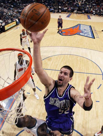 身后空当 身后空当